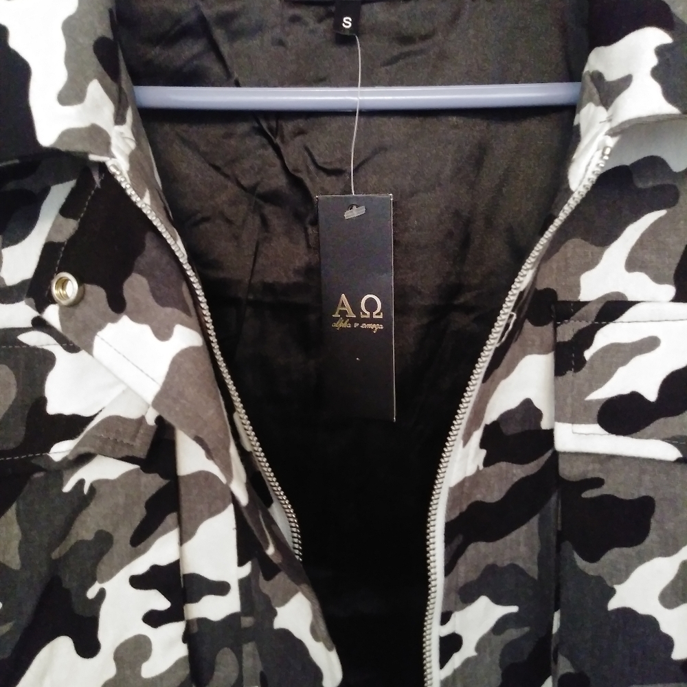 🖤 Cute Camo Jacket - Picture 3 of 6